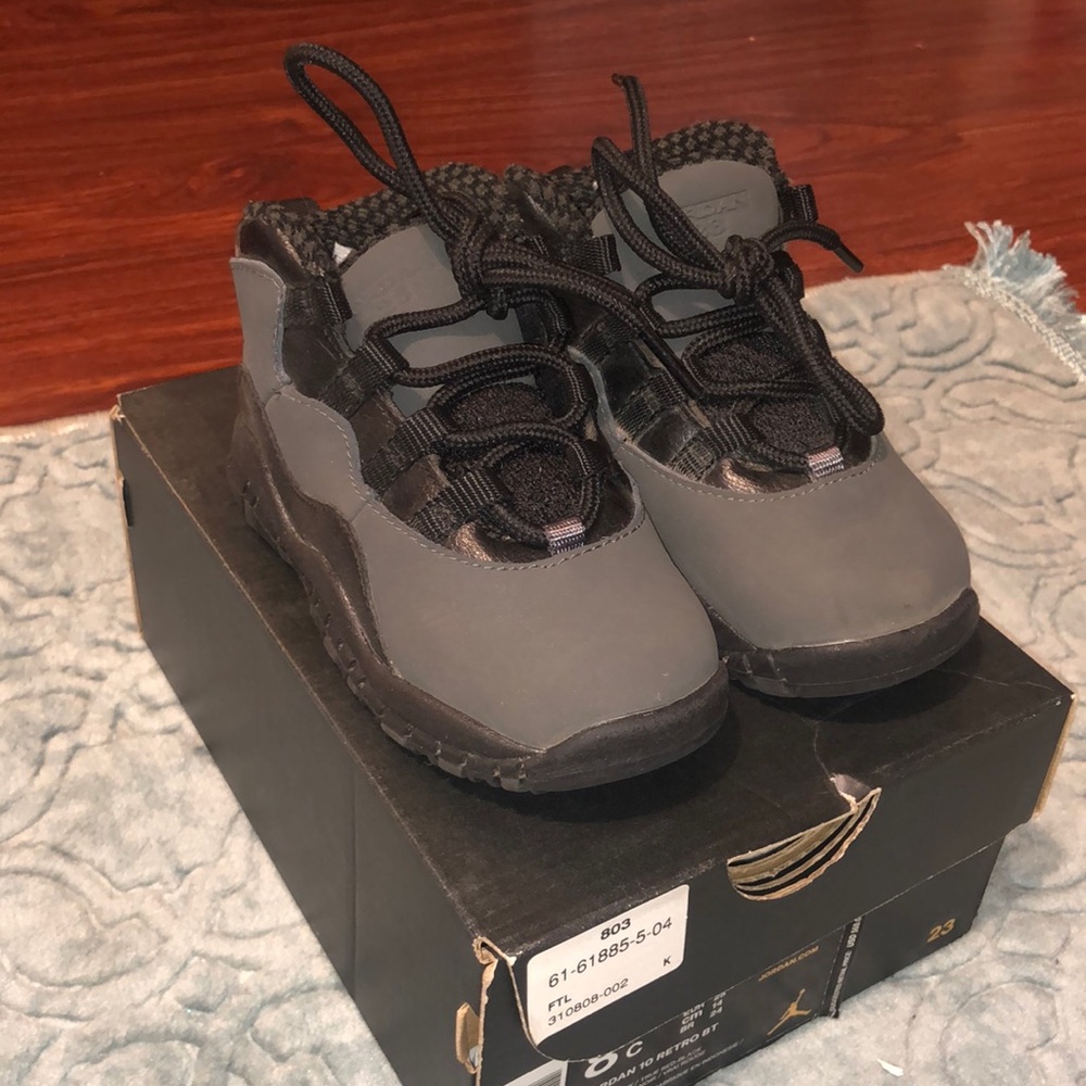 Jordan retro 10s